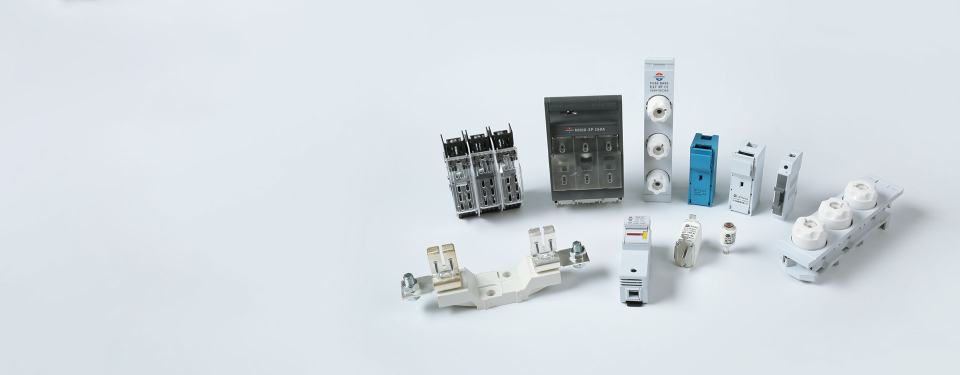 Déantúsóir fuse fótavoltach DC