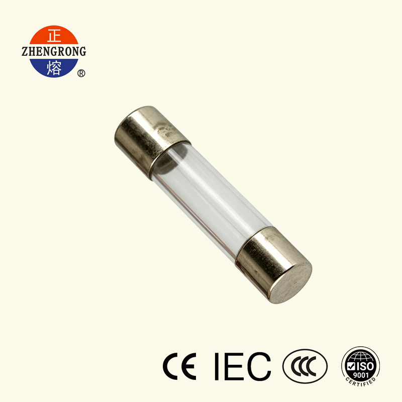 Fiús 6 * 30mm 15A le cumas briseadh íseal 250V